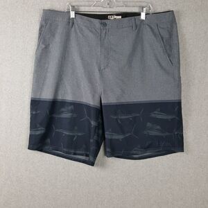 Huk Fishing Mens Shorts Size 42 Gray & Blue